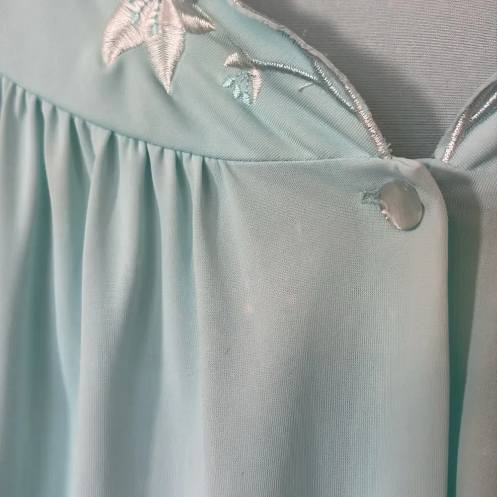 Miss Elaine Light Aqua Blue Long Sleeve Robe - Picture 6 of 6